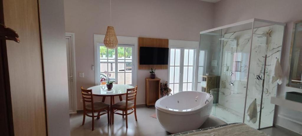 Esquina Brotense De Charme Com Hidromassagem *