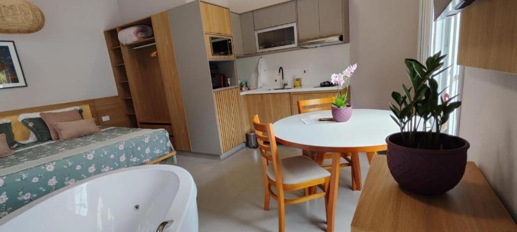 Esquina Brotense De Charme Com Hidromassagem * Brotas